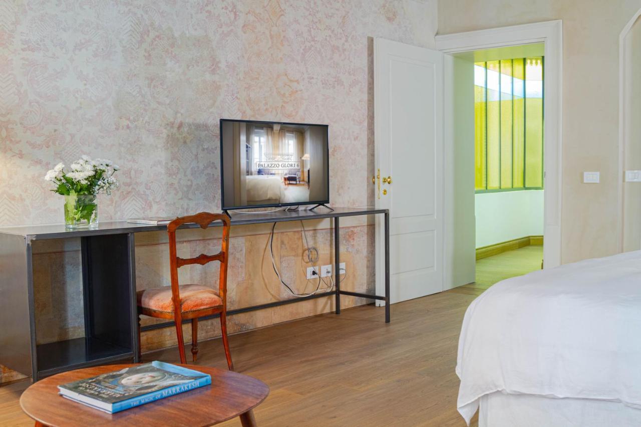 Palazzo Glori 6 Hotel เกรโมนา ภายนอก รูปภาพ